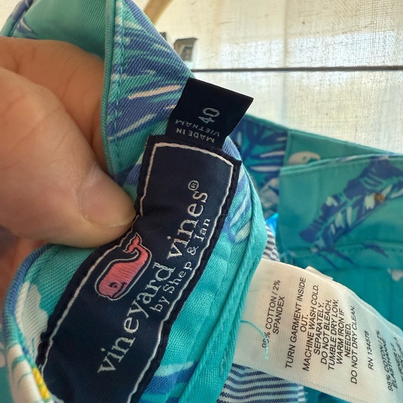 Vineyard Vines Shorts Bundle - Picture 4 of 12